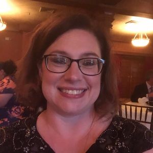 Meet your Posher, Stacy